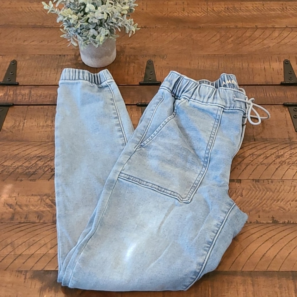 American Eagle Jegging Joggers